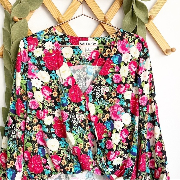 Wildfox Flower Delivery Wrap Top - Picture 2 of 8